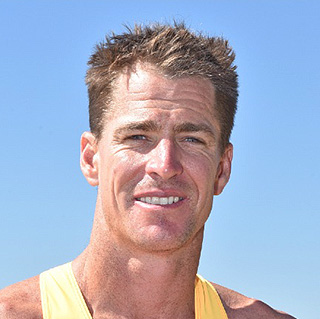アシスタントコーチ SHANNON ECKSTEIN