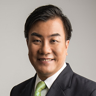 監督 WING-HANG	WONG